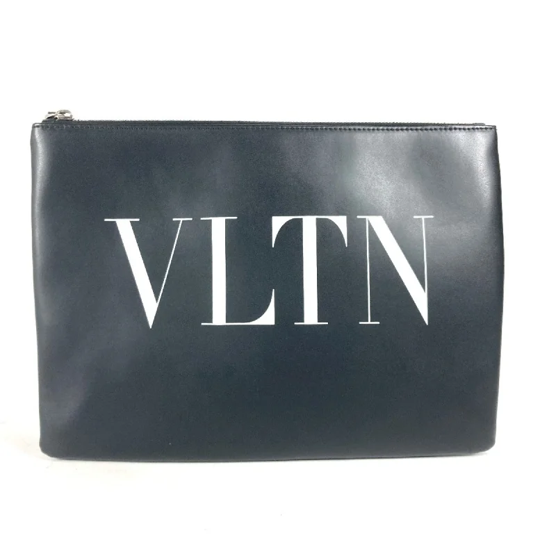 Handle bags with animal prints for flair -Valentino   Leather Clutch Bag Pouch (Pre-Owned)