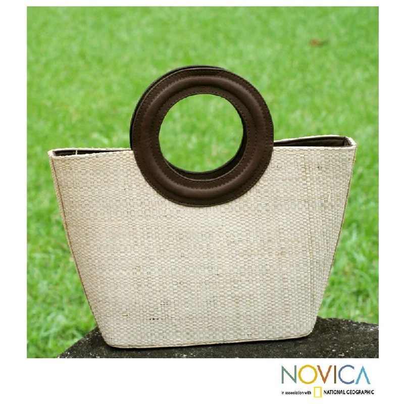 Handle bags with playful patterns for fun -Leather Accent Buriti Palm 'Copacabana' Medium Tote Bag (Brazil)