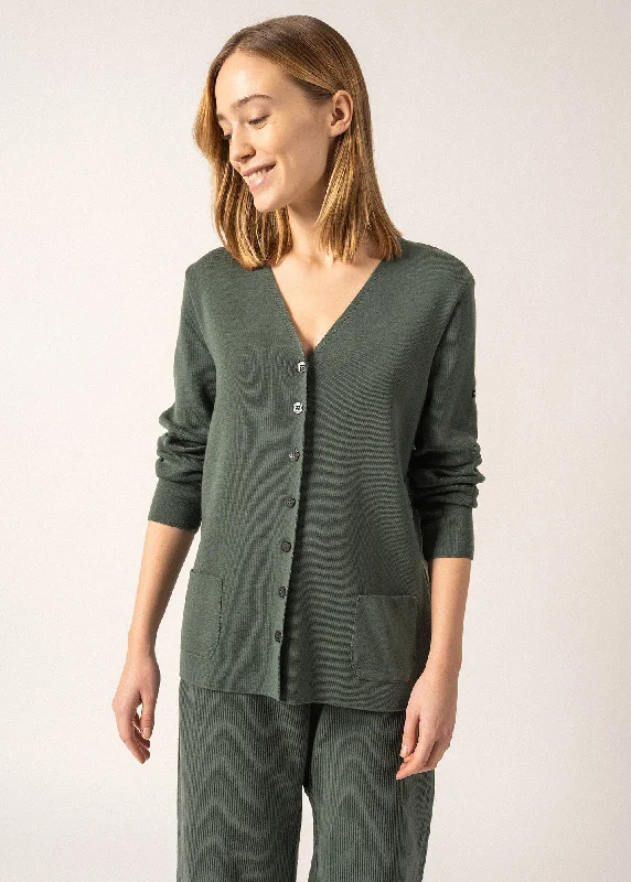 Button - front cardigan for easy wearing -Blainville V neck cardigan - buttoned, in soft wool (VEGETAL)