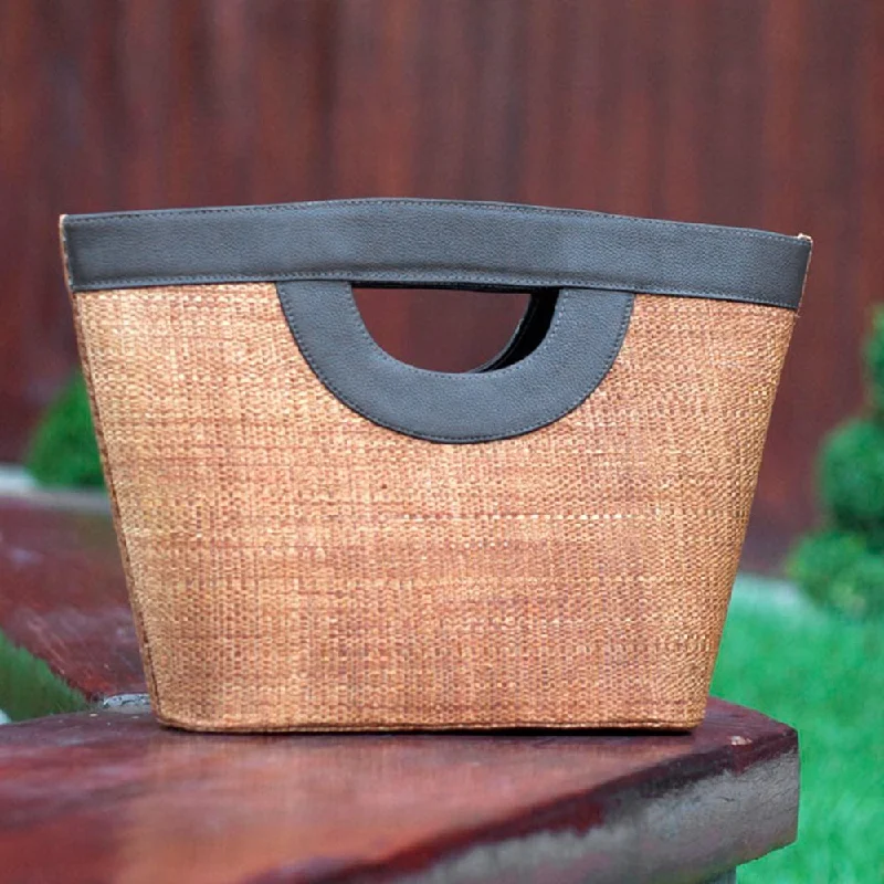 Handle bags with soft linings for protection -Handcrafted Buriti Palm 'Riveting Rio' Tote Bag (Brazil)