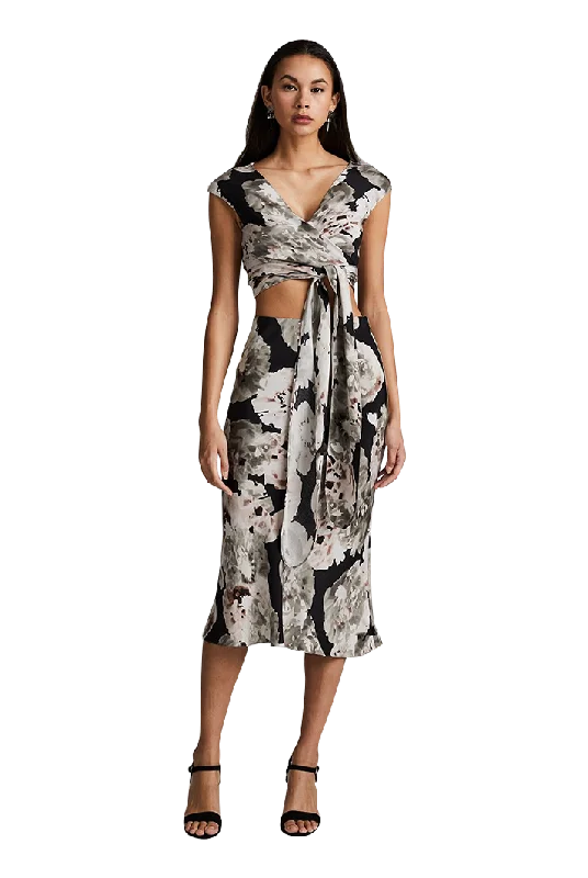 Maxi Dresses for Elegant Style -Bias Midi Floral Silk Skirt