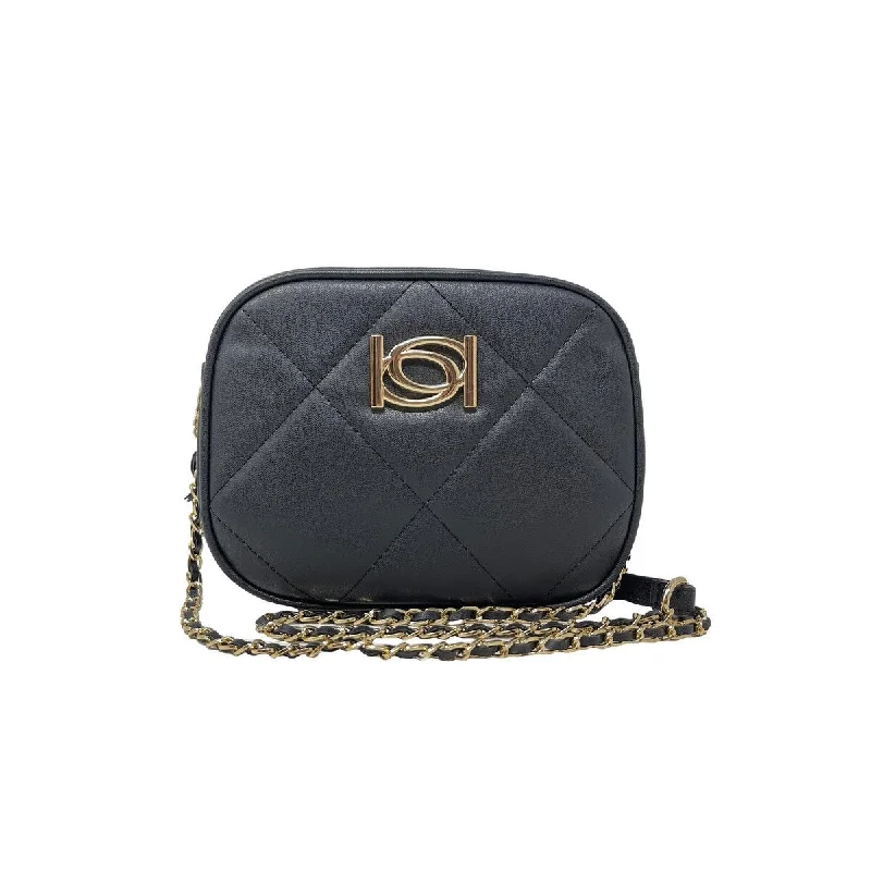 Handle bags with wide openings for access -Gio Square Crossbody