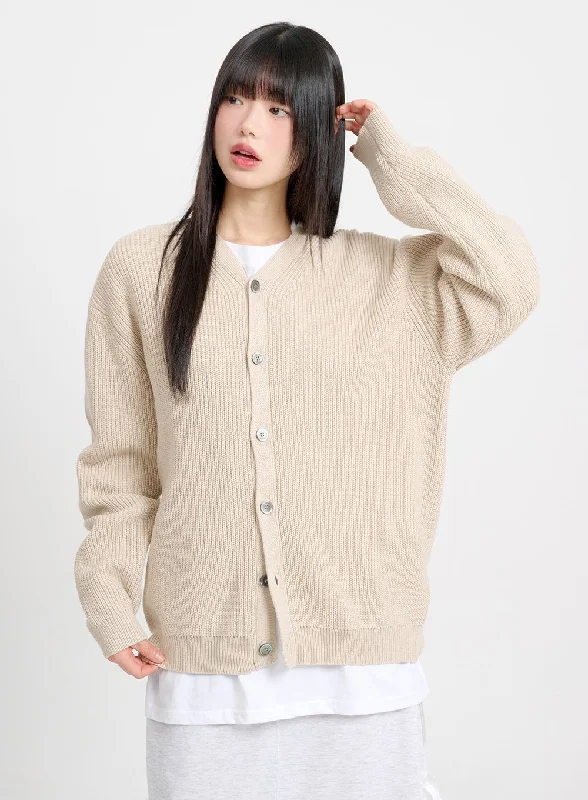 Christmas - cardigan for a holiday - themed outfit -Oversized Knit Cardigan CM415