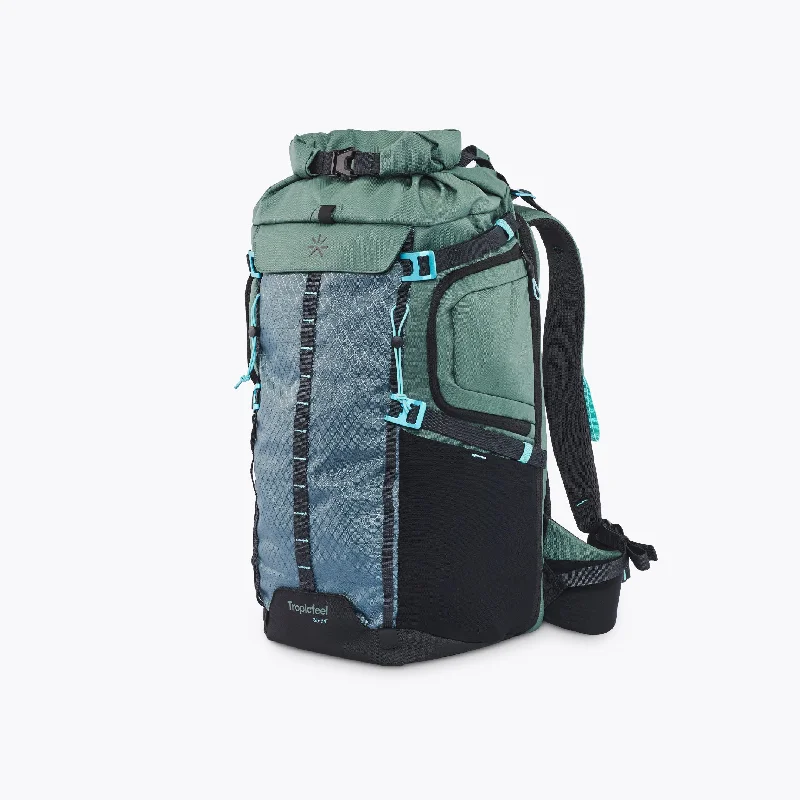 Retro canvas backpack with leather strap details -Shelter Backpack Jungle Green