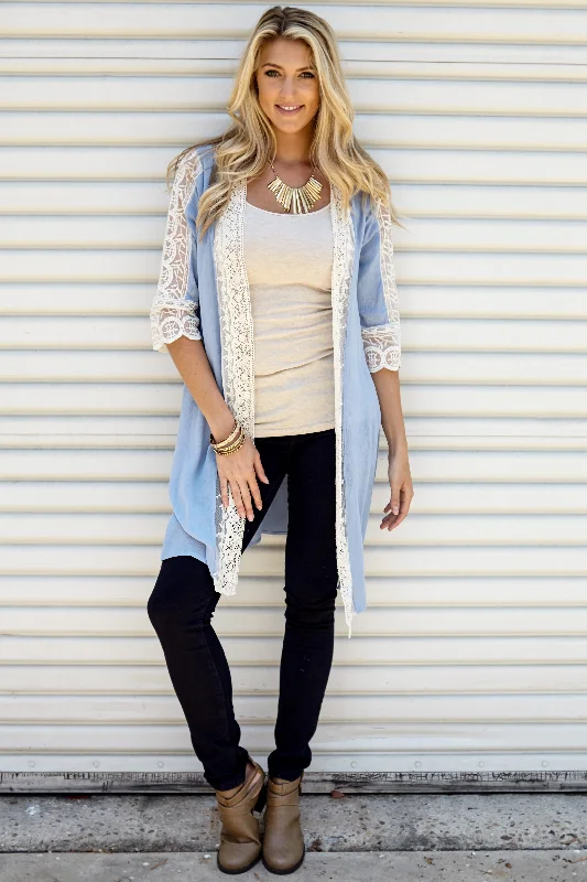 Fringed - cardigan for a bohemian look -Light Blue Lace Accent Short Sleeve Long Cardigan