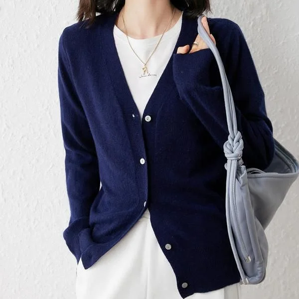 Boat - neck cardigan for a stylish look -Chic V-Neck Single Breasted Cardigan